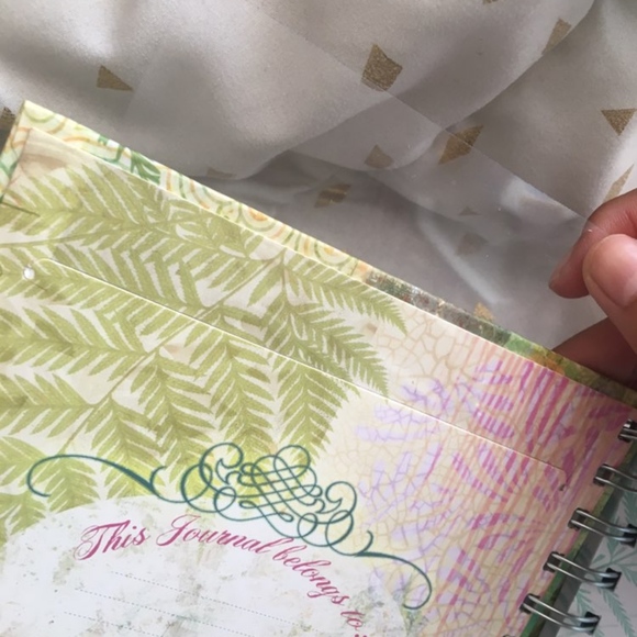 COPY - Lot Of 2 Green Butterfly Leaf Notebooks - Picture 2 of 7